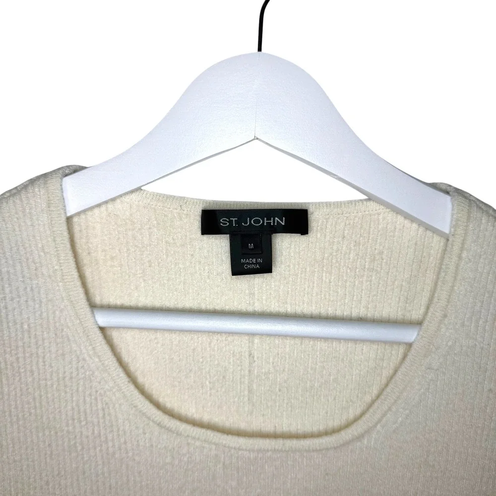 St. John Ribbed Knit Shell M Cream Wool Blend Sleeveless Scoop Neck Quiet Luxury